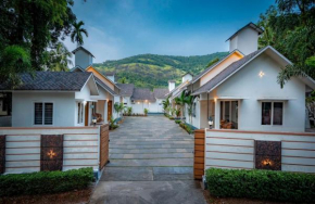 Abrigo Resorts